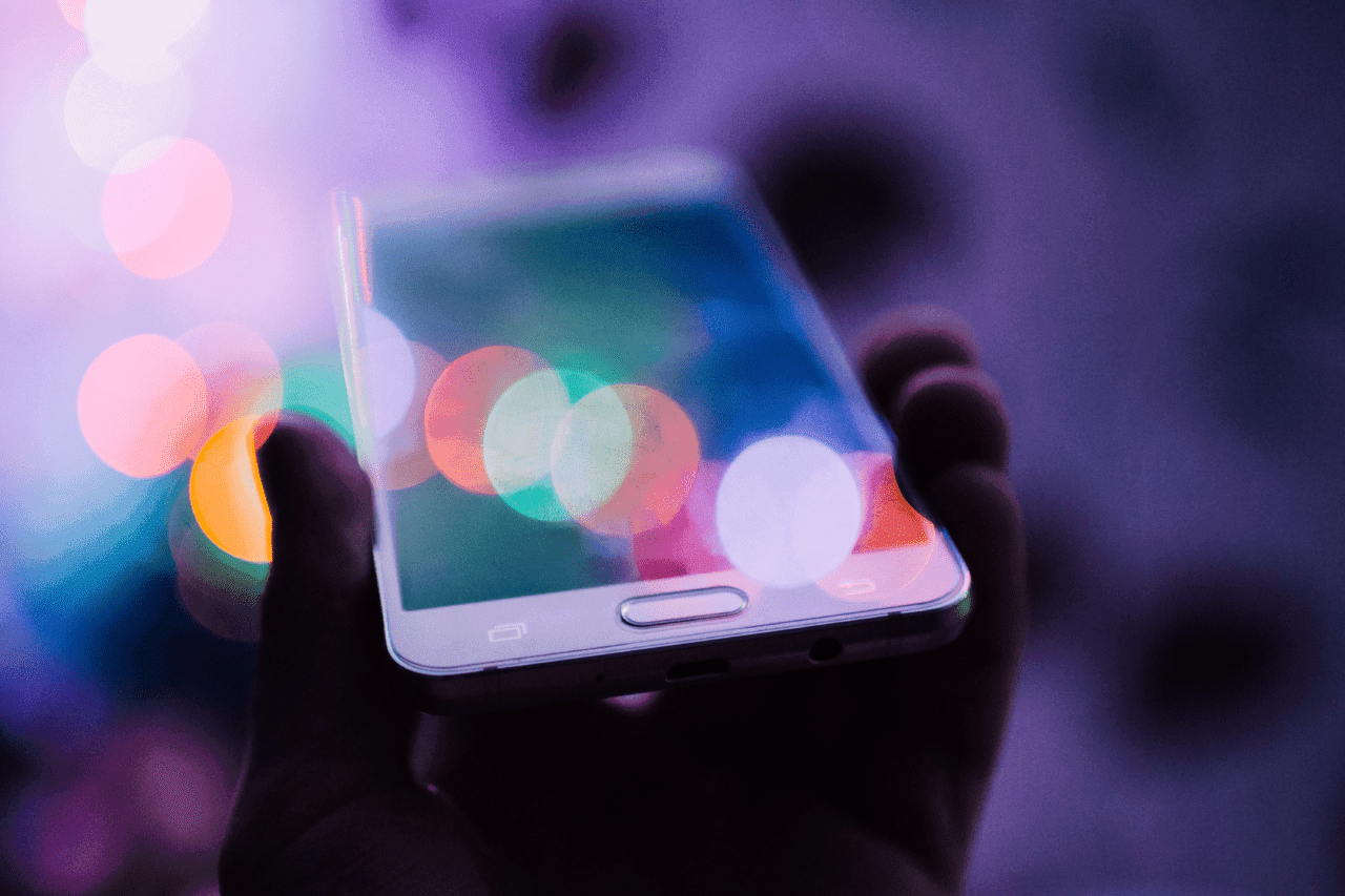 Cos'è il 5G: Una Guida Completa alla Quinta Generazione di Reti Mobili